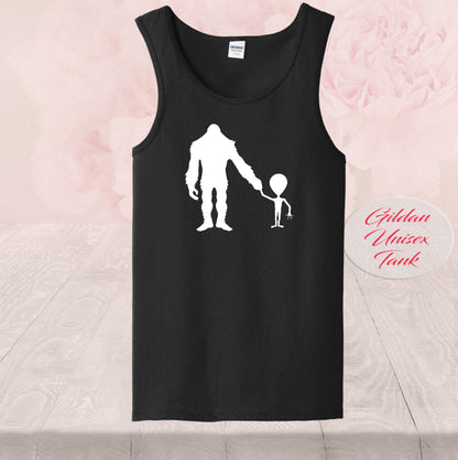 Bigfoot And Alien Holding Hands, Shirt